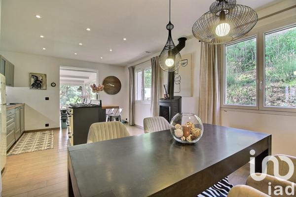 Maison à vendre 5 pièces 103 m² Le Beausset