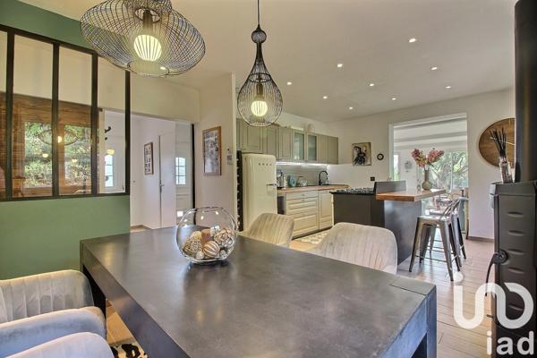 Maison à vendre 5 pièces 103 m² Le Beausset