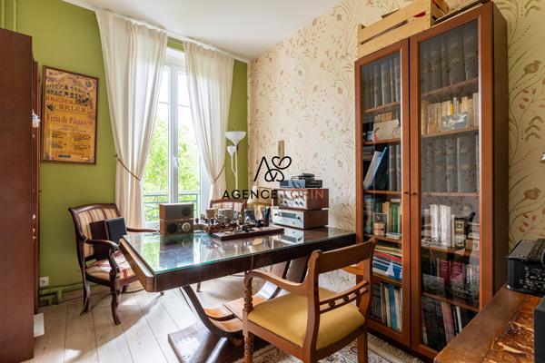 Maison Le Vésinet - 191 m² - 9 pièces Le vesinet Maison Le Vésinet - 191 m² - 9 pièces Le vesinet