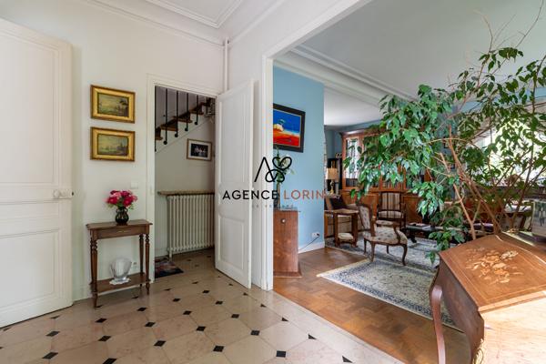 Maison Le Vésinet - 191 m² - 9 pièces Le vesinet Maison Le Vésinet - 191 m² - 9 pièces Le vesinet