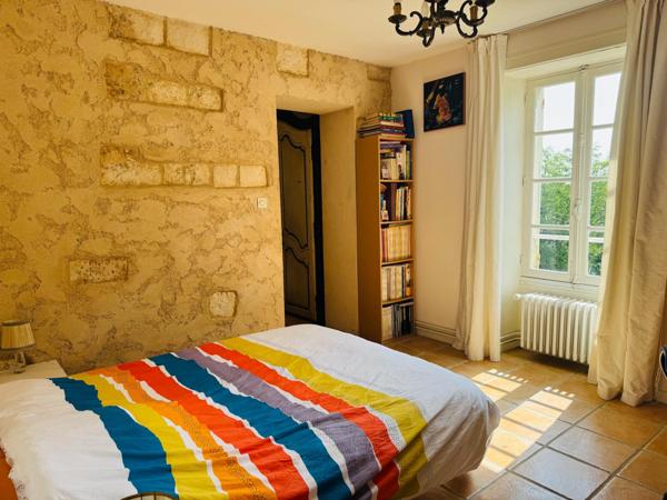 Demeure d'exception en bord de Sèvres - Un cadre rare et chargé d'histoire -