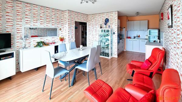 Royan – Plage à pied – T3 récent meublé, balcon, parking, comme neuf