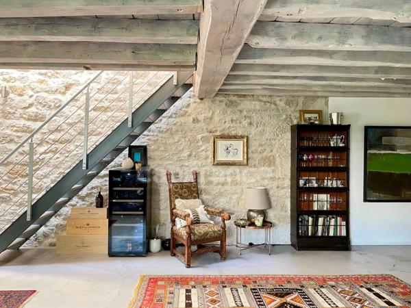 Maison à vendre 6 pièces PREVESSIN MOENS (01)