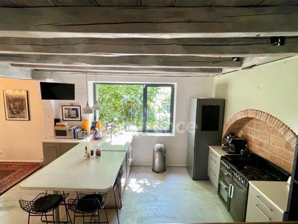 Maison à vendre 6 pièces PREVESSIN MOENS (01)