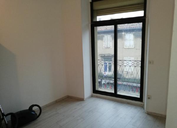 Appartement à louer    2 pièces •  Saint-Ambroix