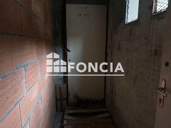 Location Studio 27.5 m² - 17 RUE ANTOINE HEROET Digne-les-bains 04000