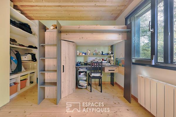 Maison contemporaine en bois au coeur de Berchères sur Vesgre