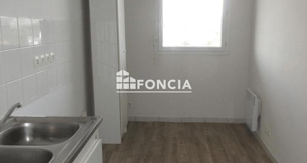 Location Appartement 3 pièces 65.66 m² - Pau 64000