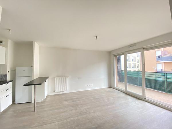 Appartement La Ville Du Bois 2 pièce(s) 40 m2