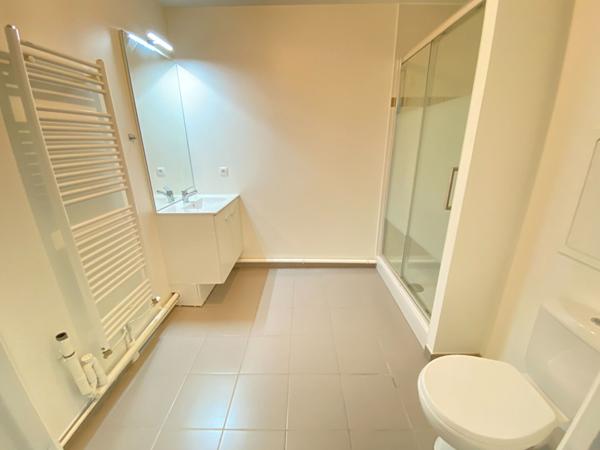 Appartement La Ville Du Bois 2 pièce(s) 40 m2