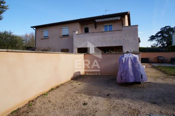 Location meublée T4  Chazay d'Azergues 87 m² Terrasse, jardin, parking