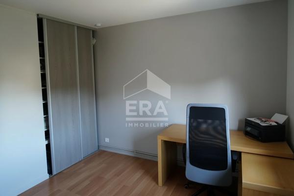 Location meublée T4  Chazay d'Azergues 87 m² Terrasse, jardin, parking