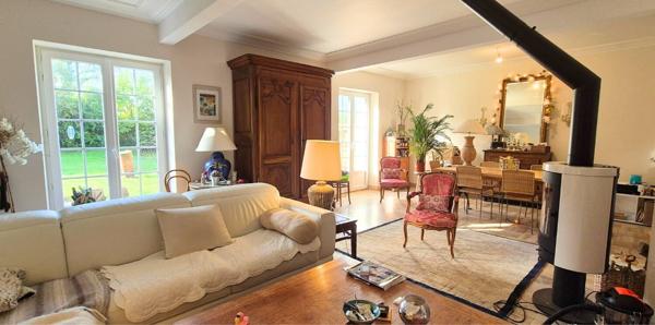 Ensemble de deux maisons à Caudan, à 20 min des plages