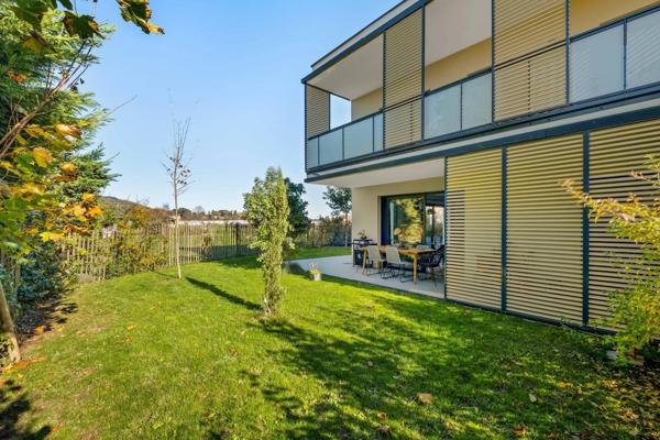 Duplex de 120m2 - 180m2 de jardin - 2 places de stationnement - Cave