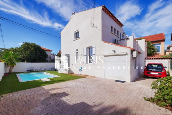 Marseille 13012 - Saint Barnabé - Maison 6 pièces - 4 chambres - 135 m² - piscine - garage