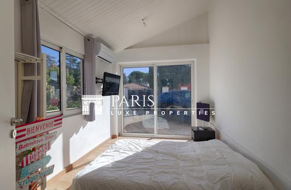 Marseille 13012 - Saint Barnabé - Maison 6 pièces - 4 chambres - 135 m² - piscine - garage