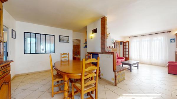 Maison 8 pièces - 164 m² Exclusivité efficity