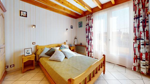 Maison 8 pièces - 164 m² Exclusivité efficity