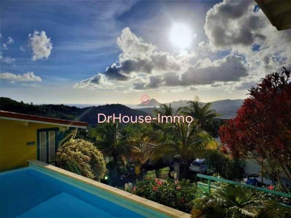 Immeuble à vendre 11 pièces de 350 m²