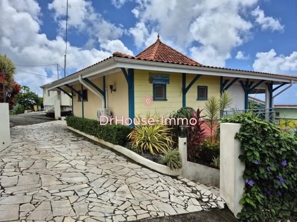 Immeuble à vendre 11 pièces de 350 m²