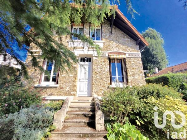 Maison 5 pièces de 95 m² à Viroflay (78220)
