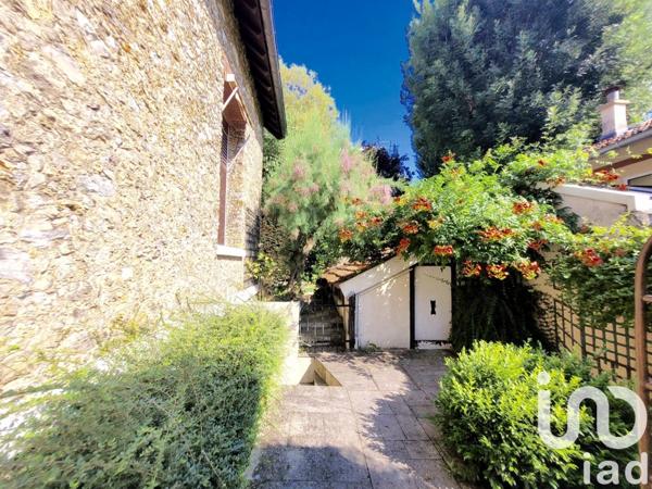 Maison 5 pièces de 95 m² à Viroflay (78220)