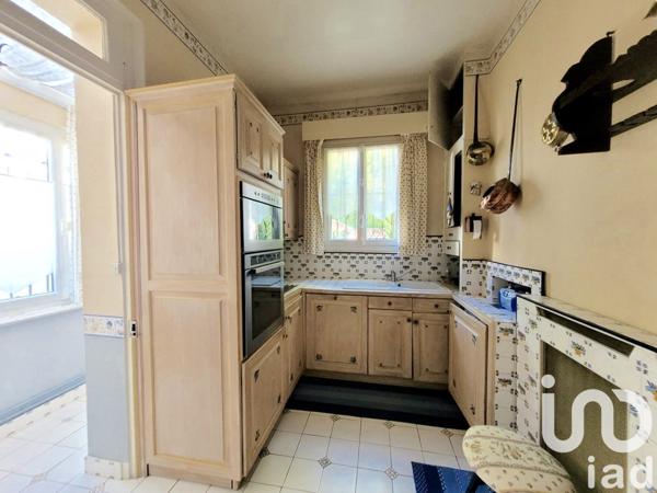 Maison 5 pièces de 95 m² à Viroflay (78220)