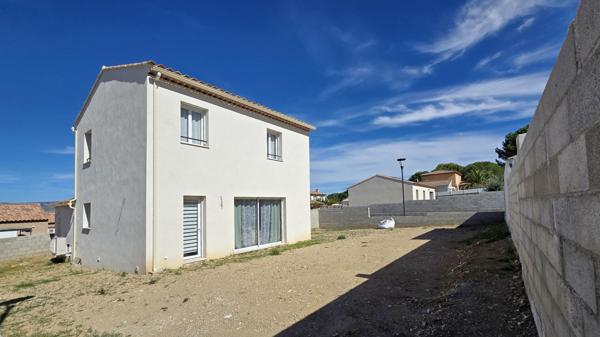 Alleins (13) Entre  Alpilles et Lubéron ! Maison Clé en main!