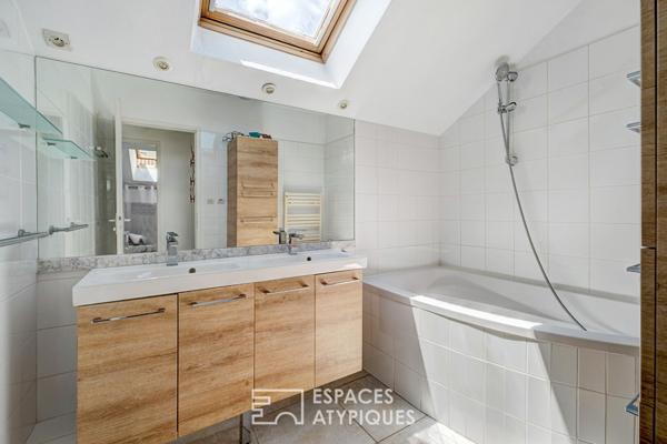 Maison de ville en duplex avec garage