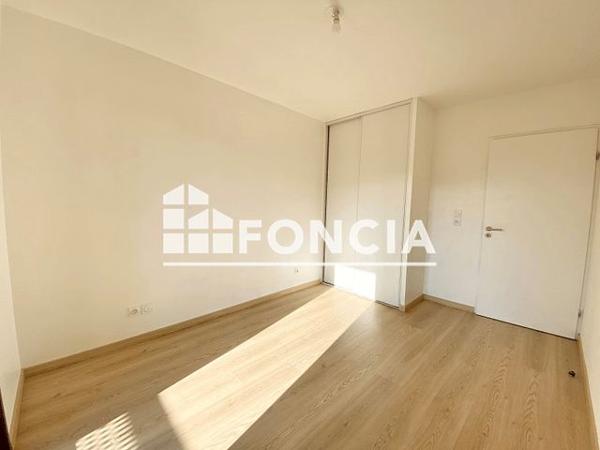 Location Appartement 3 pièces 66.05 m² - 30 PLACE DES AVIATEURS Viry 74580