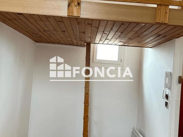 Location Studio 18.3 m² - 18 RUE DES ABEILLES Marseille 13001