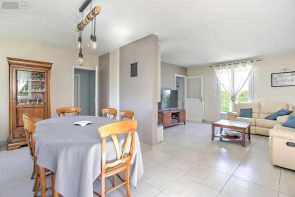 Maison à vendre à Bédée en Ille-et-Vilaine (35137), ref : 050/145