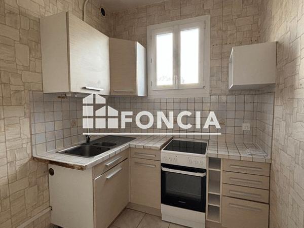 Location Appartement 2 pièces 37.7 m² - 19 & 19 BIS RUE DE LA FRATERNI Gonesse 95500