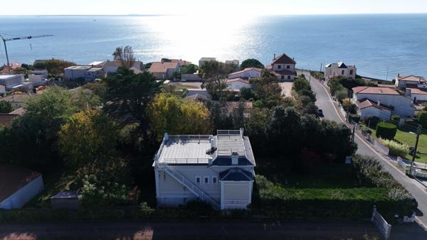 Villa fin XIXème à deux pas de Pontaillac