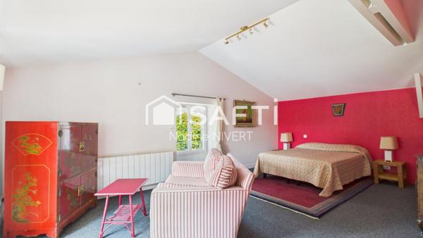 Maison 310M2,4 chambres,piscine,dépendances 220M2,parc aboré