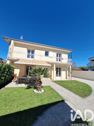 Maison à vendre 5 pièces 147 m² Séméac