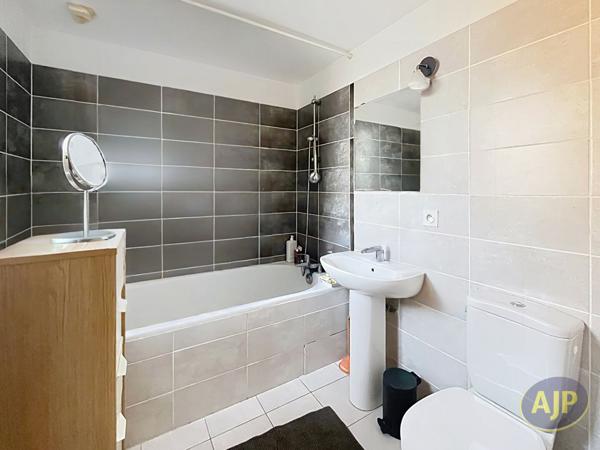 Vente maison La Chapelle Sur Erdre : 353 950 € - AJP Immobilier Saint Herblain