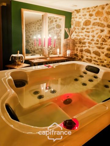 A VENDRE - SAINT VAURY (23) - DOMAINE D’EXCEPTION – GÎTES & CHAMBRES D’HÔTES