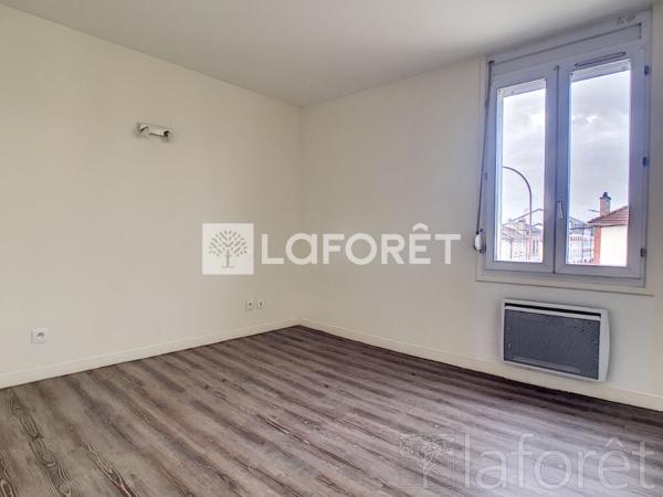 Location appartement près de CHALONS EN CHAMPAGNE - 2 pièce(s) - 37 m² - 545 €/mois