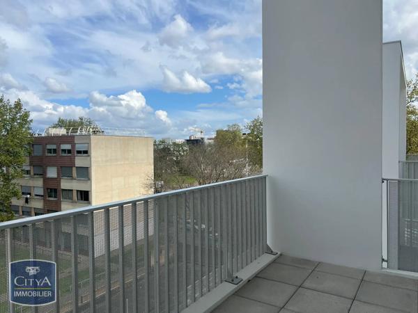 Appartement à louer 3 pièces 73.7m² Lyon 8e Arrondissement (69008)