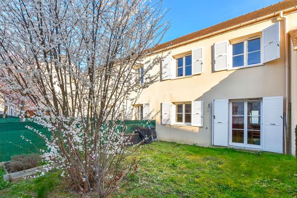 Maison récente 4 pièces à vendre à Guignes - Secteur calme et agréable