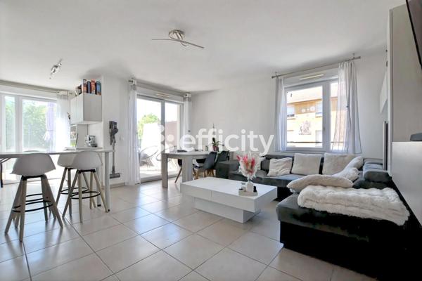 Appartement
         3 pièces
        - 65 m² Exclusivité 229 000 € *