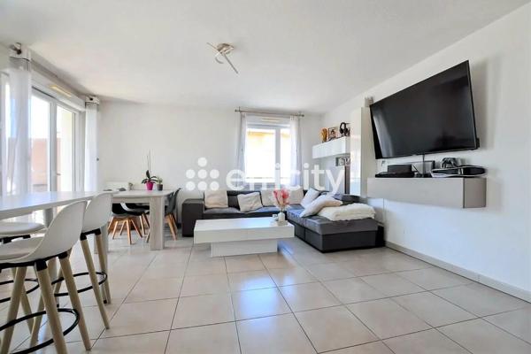 Appartement
         3 pièces
        - 65 m² Exclusivité 229 000 € *