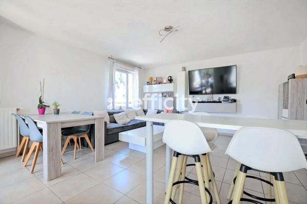 Appartement
         3 pièces
        - 65 m² Exclusivité 229 000 € *