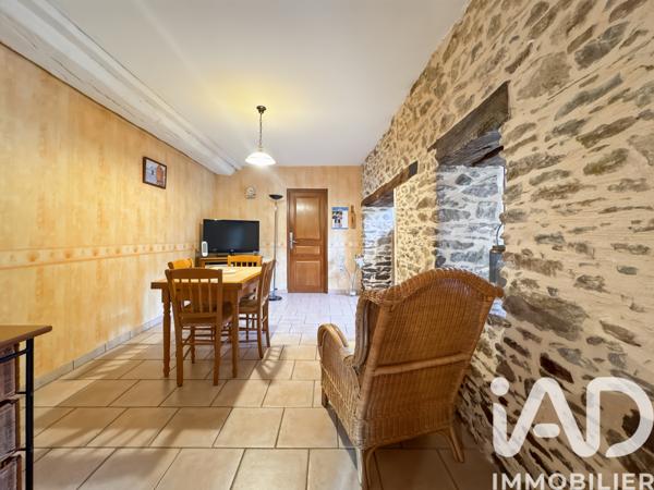 Maison à vendre 7 pièces 176 m² L'Huisserie