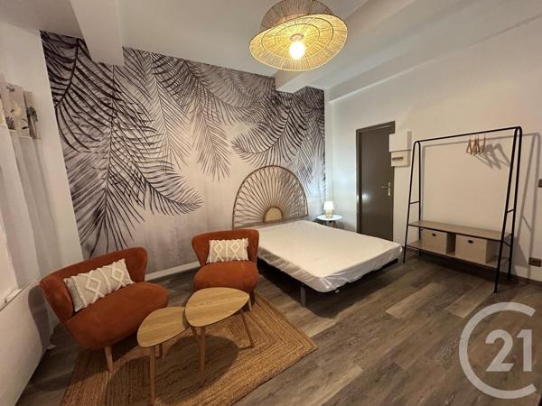 Appartement à vendre  2 pièces - 35,60 m 2   LA ROCHELLE  - 17