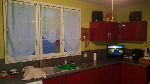 Ancien corps de ferme à rénover sur 13.000m²