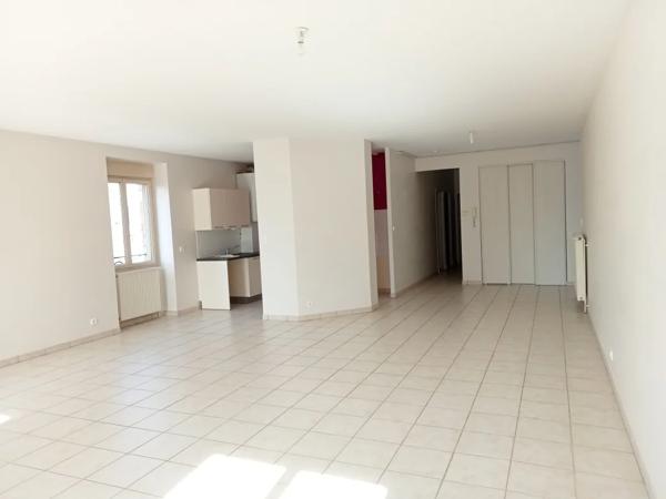 Appartement à louer à Mâcon (71000)
