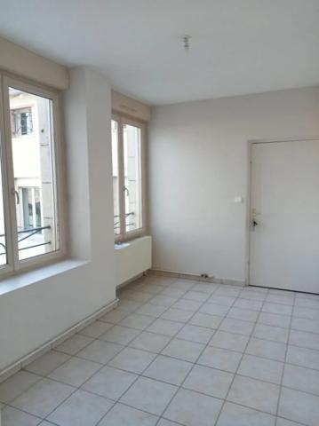 Appartement à louer à Mâcon (71000)