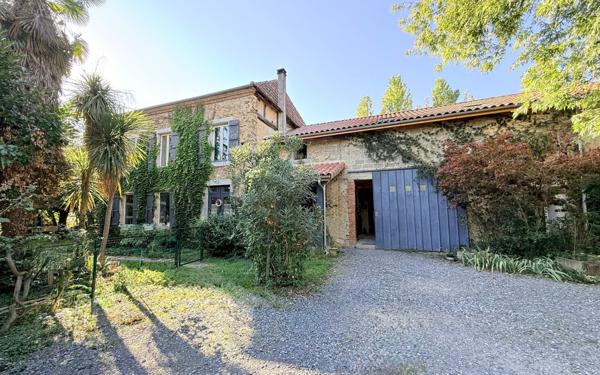 Maison à vendre    7 pièces •  Riscle